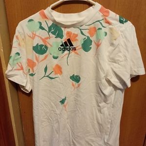 Medium adidas style shirt.